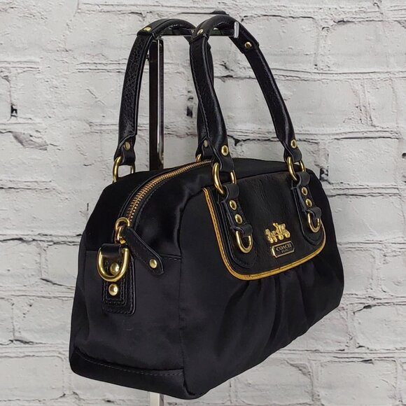 COACH 'GABRIELLE' POCHETTE BAG LEATHER STRAP GOLD CREED - Picture 3 of 16